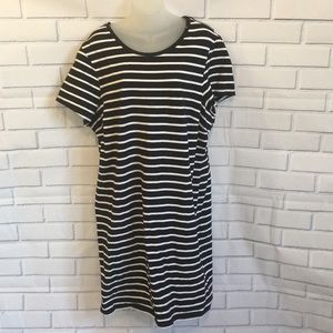 Black and white strip T-shirt dress